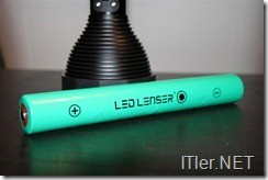 LED-LENSER-X21R-Testbericht-Batterie-Akku- (17) (Custom)
