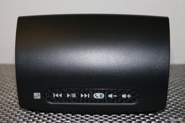 V7-Retro-Bluetooth-Lautsprecher-Powerbank-im-Test (6)