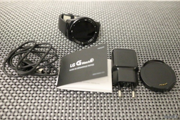 LG-G-Watch-R-im-Test (4)